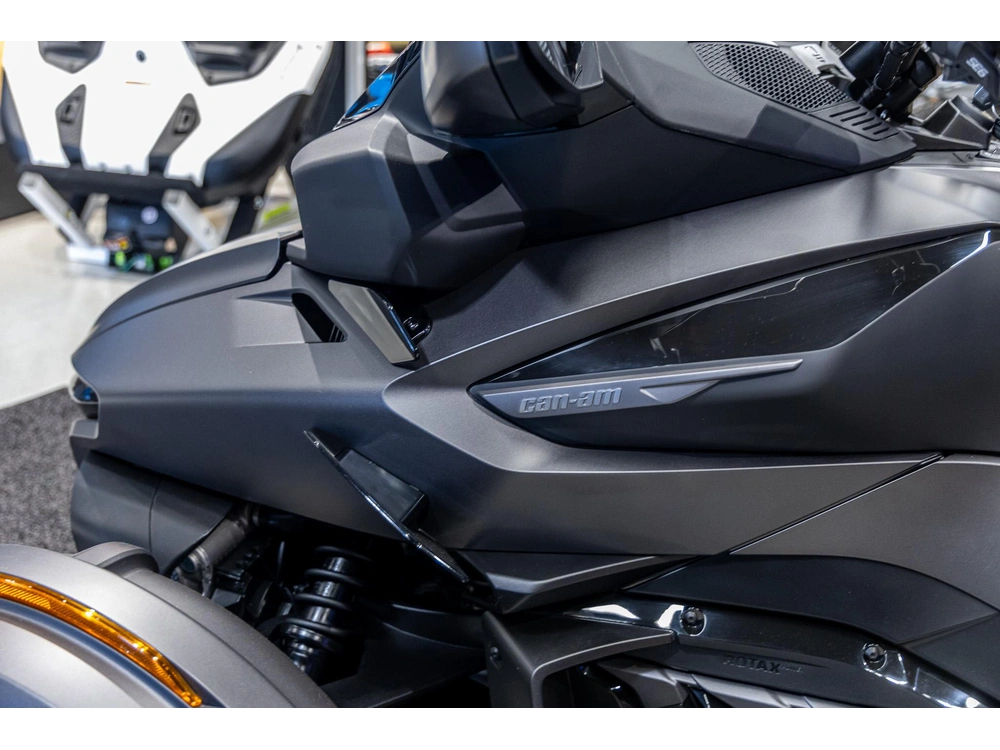 2026 Can-am Spyder Rt Ltd 1330 Se6 Bk Drk 26 G1ta alt