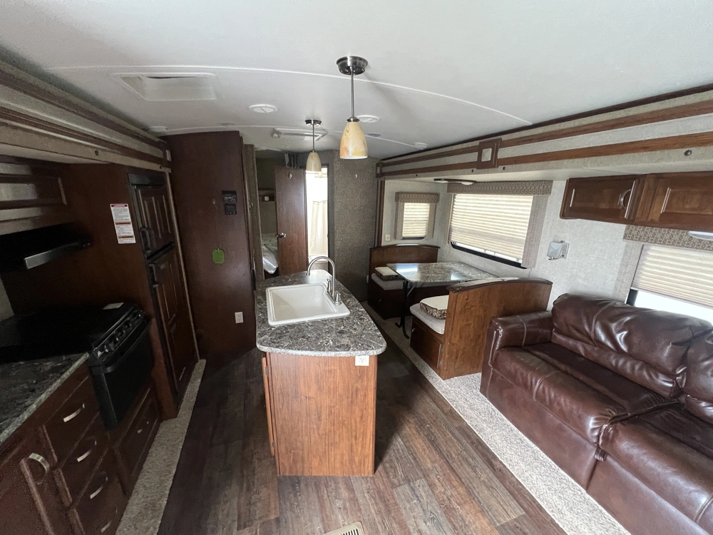2015 Keystone Rv Laredo 299 Bh alt