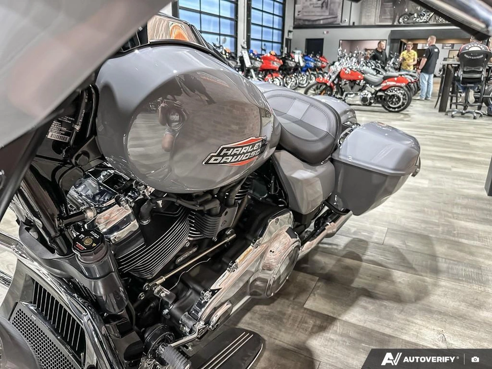2026 Harley-davidson Street Glide alt