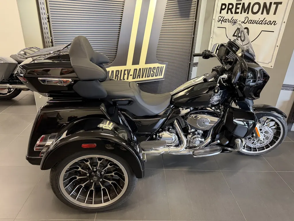 Harley-Davidson STREET GLIDE 3 2026