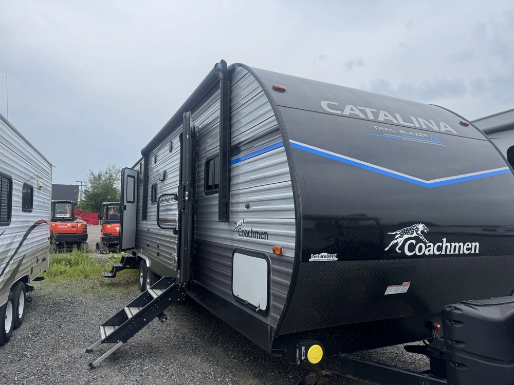 2023 Coachmen Catalina Trail Blazer 29ths alt