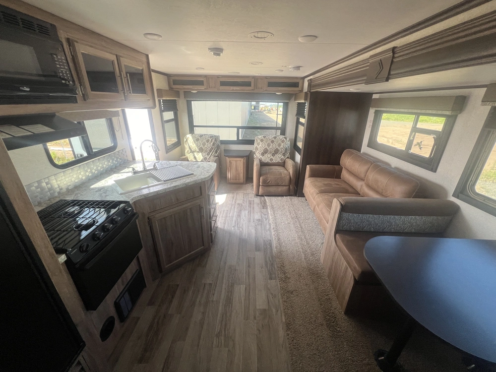 2018 Jayco Jayfeather 27rl alt