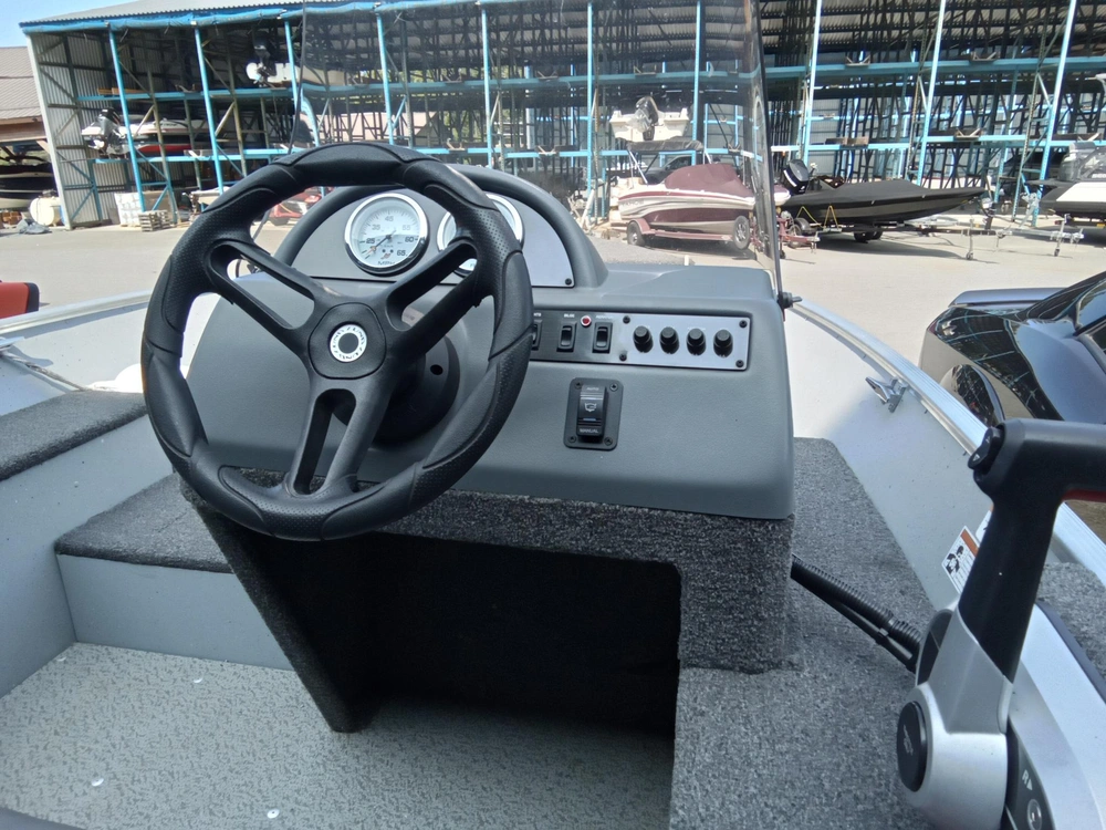 2021 Lund Boat Co 1400 Fury W/mercury 30 Hp alt