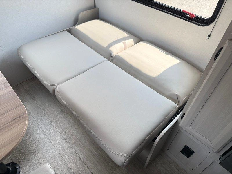 Coachmen Catalina 221epic 2027 alt