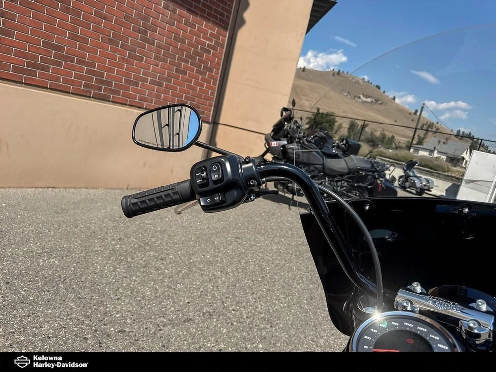 2025 Harley-davidson Flhc - Heritage Classic alt