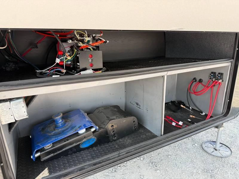 Jayco Pinnacle 38kpts 2026 alt