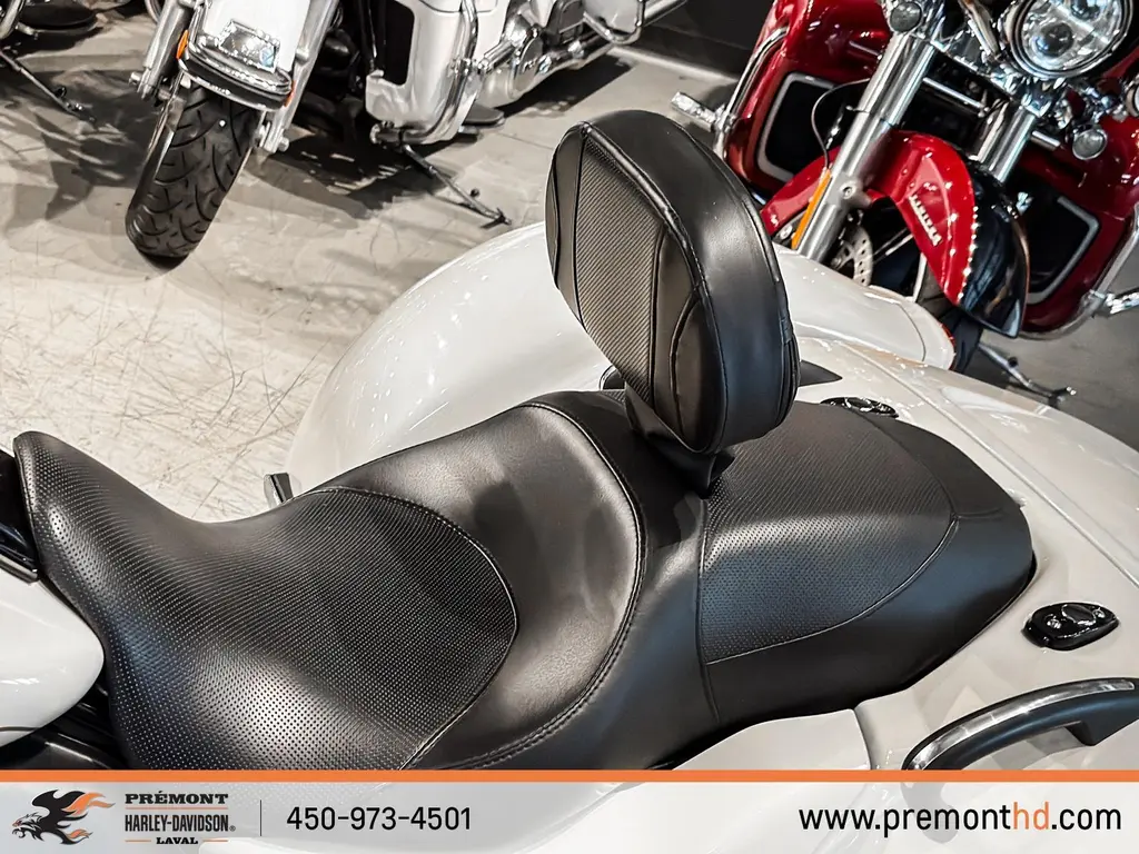Harley-Davidson FREEWEELERFLRT 2023