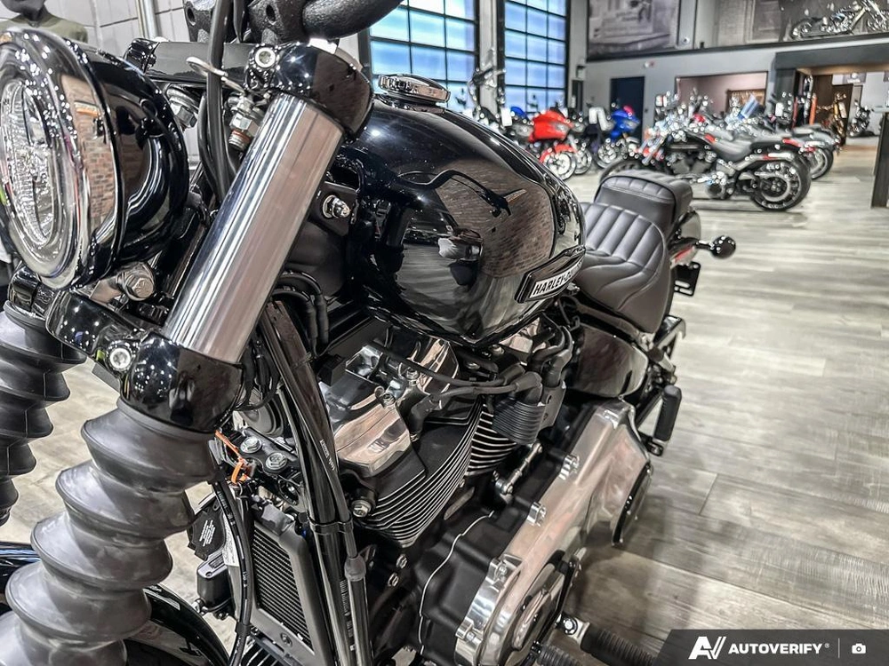 2026 Harley-davidson Street Bob alt
