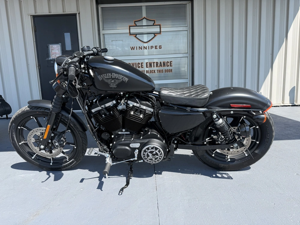 2017 Harley-davidson Iron 883 alt