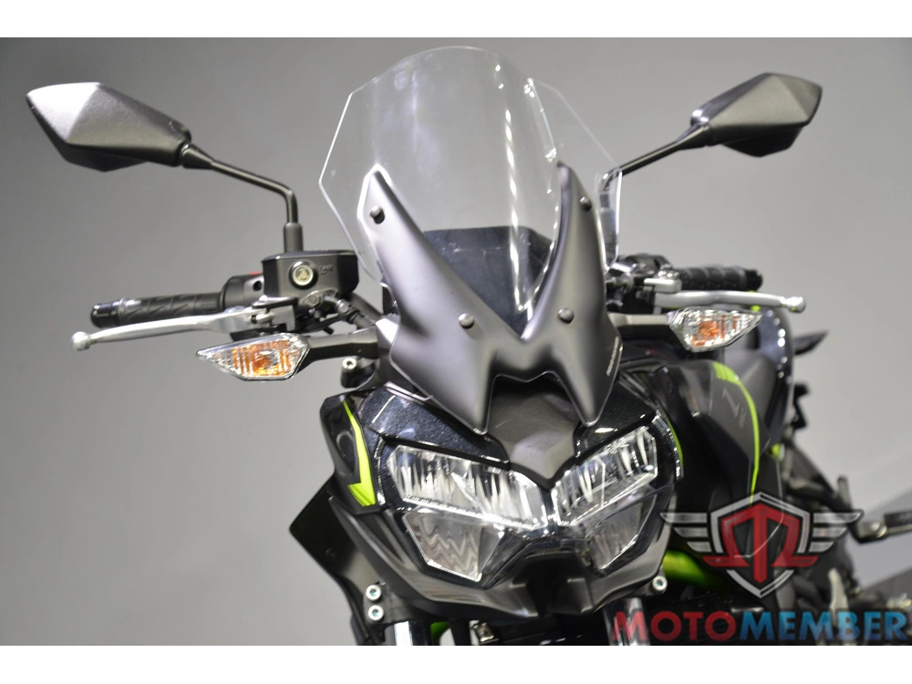 2022 Kawasaki Z650 alt