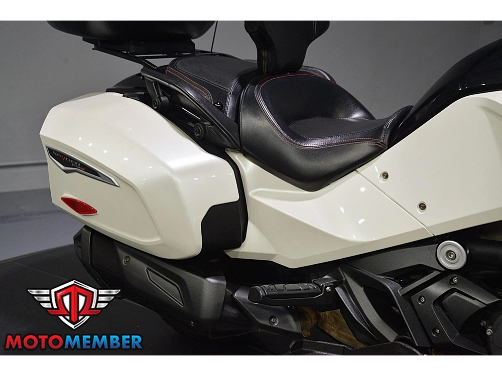 2016 Can-am Spyder F3-t Manual alt