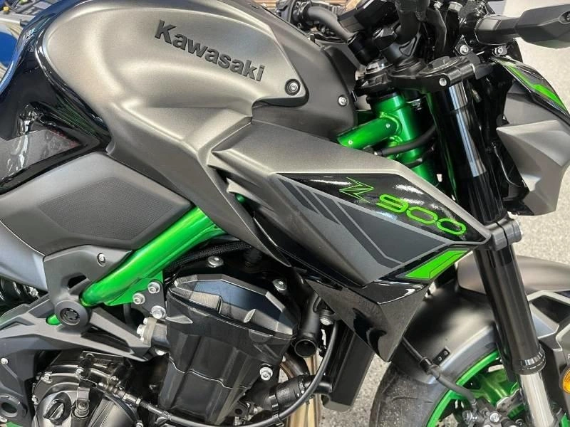 Kawasaki Kawasaki Zr900 2023 alt