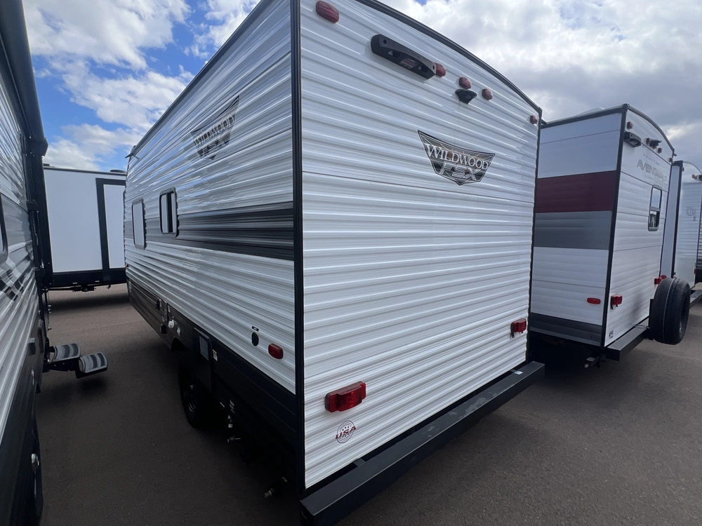2024 Forest River Wildwood 164rble alt