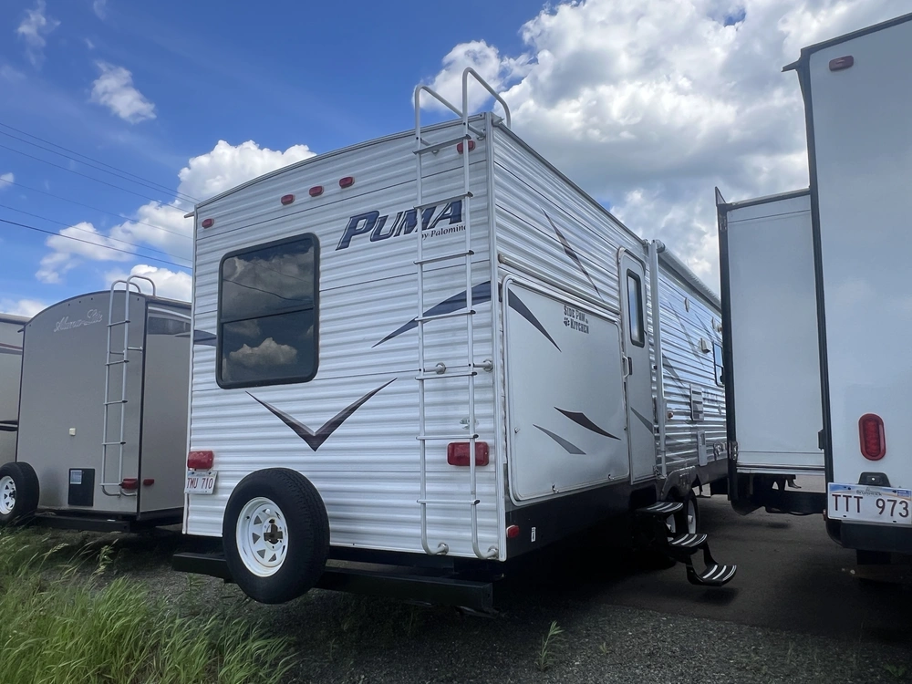 2012 Forest River Puma 31kbh alt