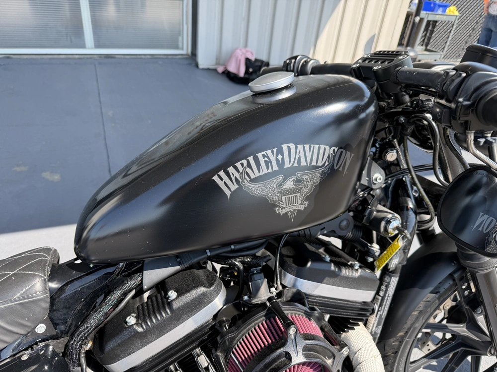 2017 Harley-davidson Iron 883 alt