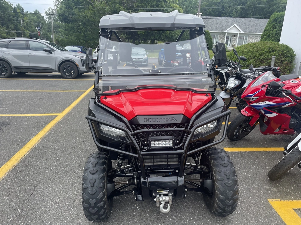 Honda Sxs 500 Pioneer 2015 alt