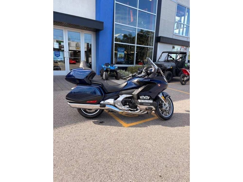 Honda Goldwing Tour 2019 alt