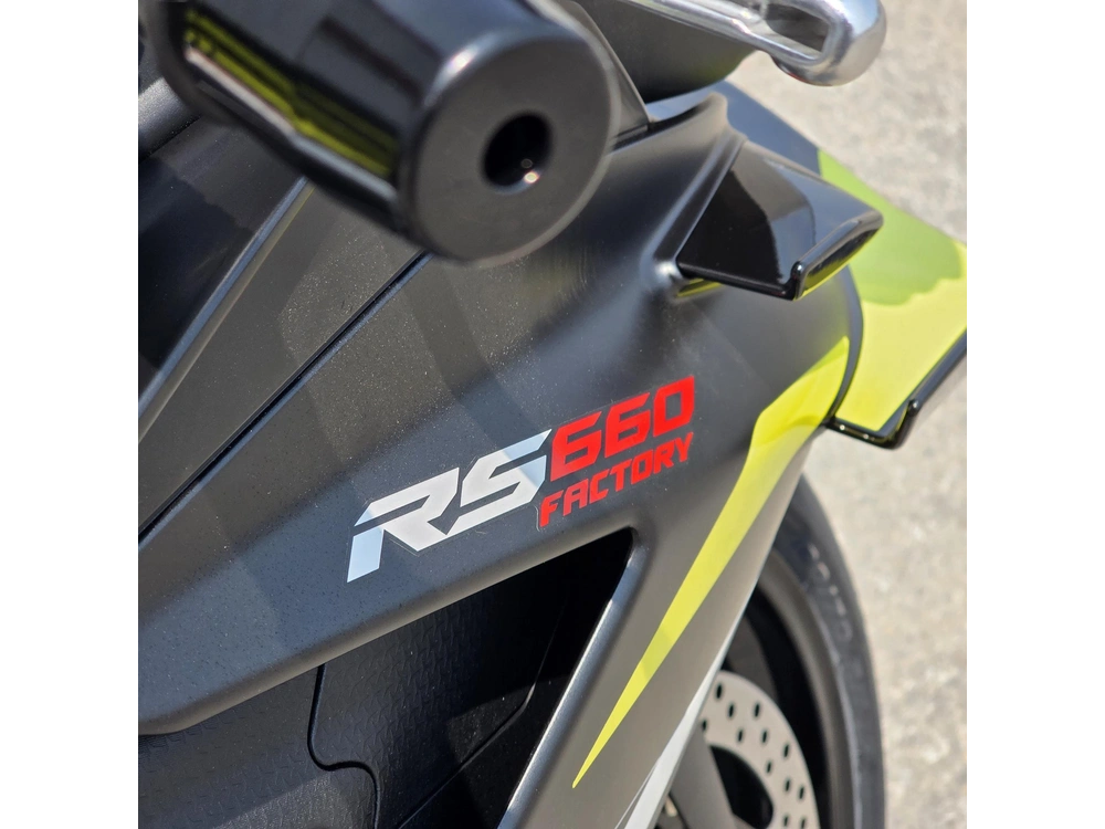 2027 Aprilia Rs 660 Factory alt
