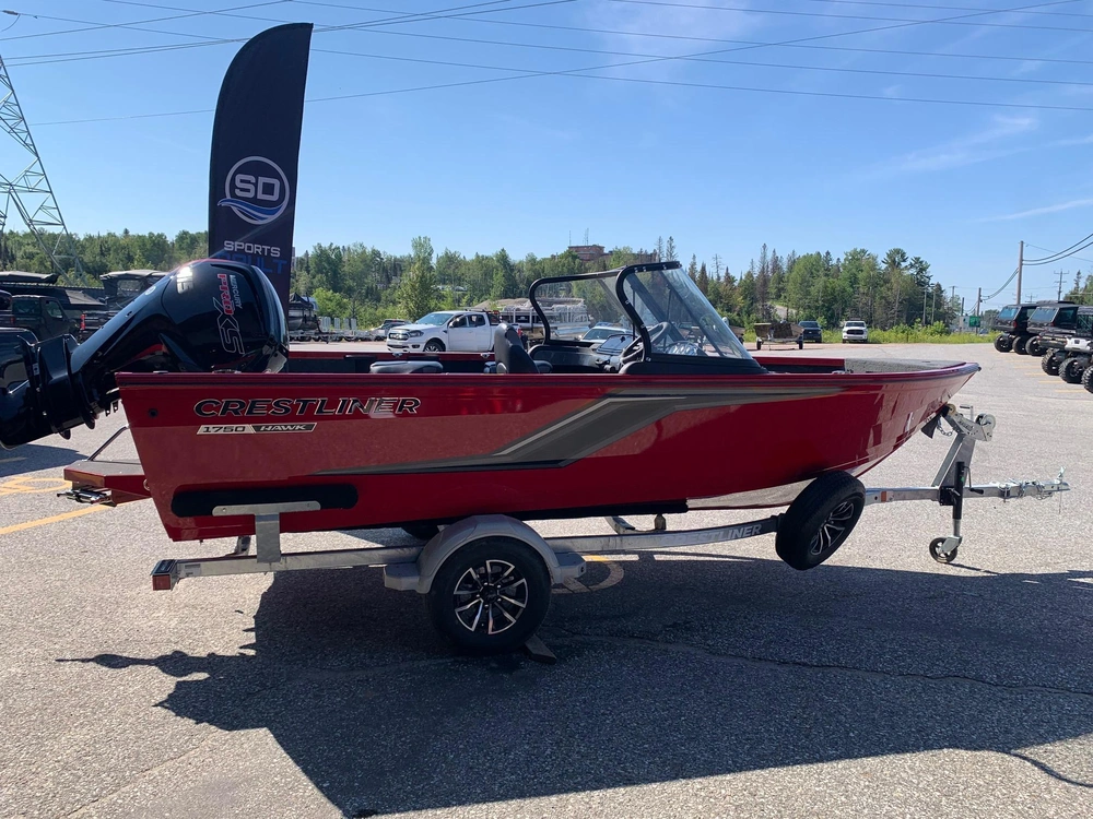 2027 Crestliner 1750 Hawk Wt Jumpseat 115 Pro Xs4 alt
