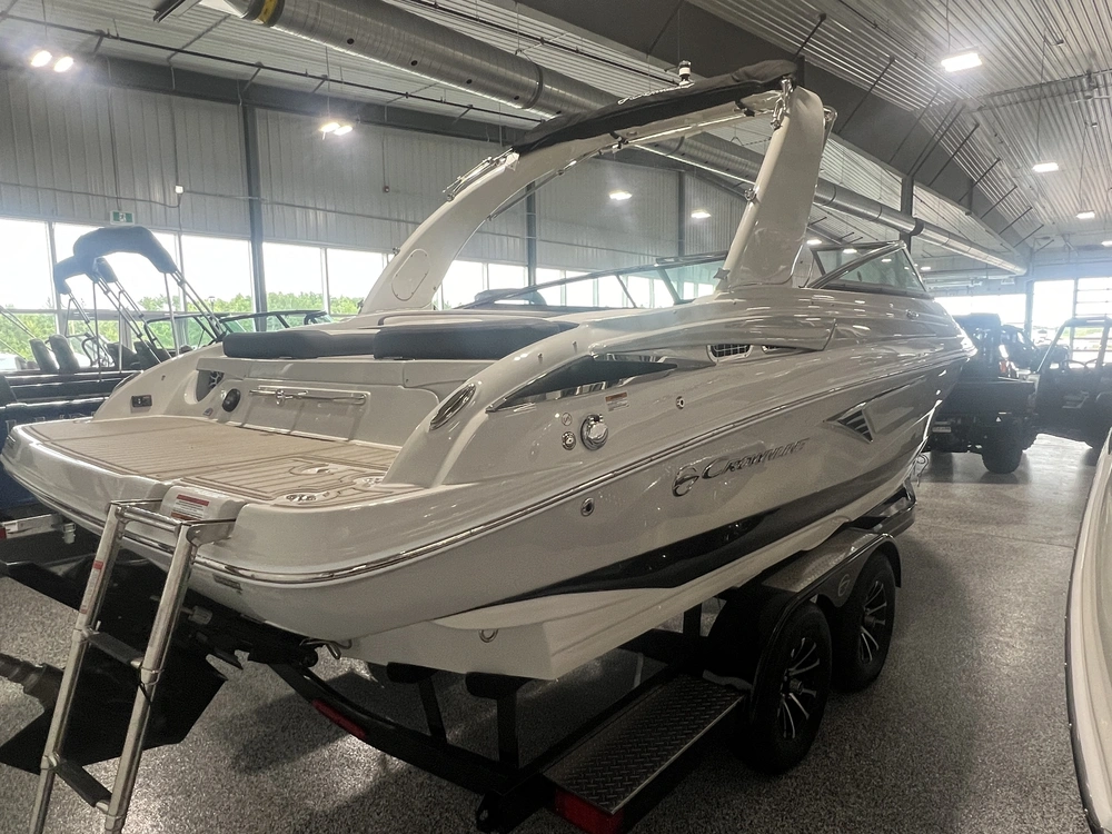 2023 Crownline 240ss alt