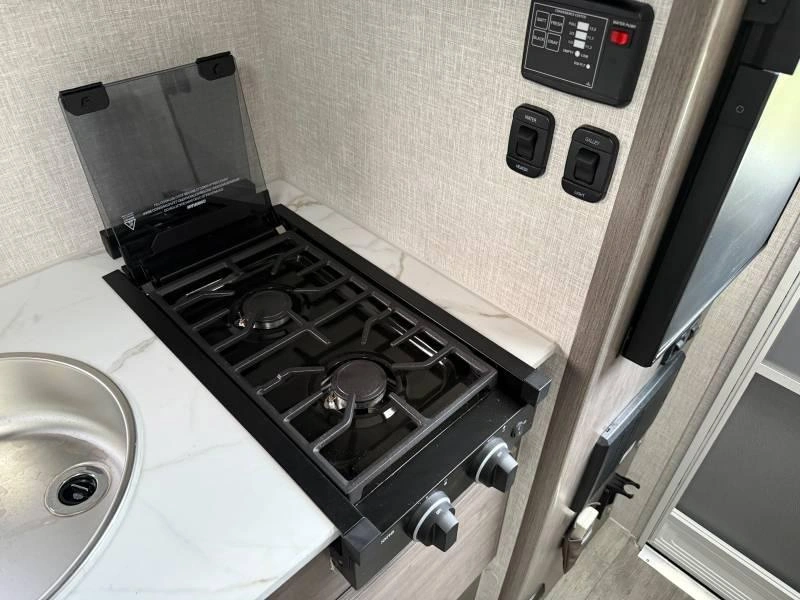 Lance Camper Lance Sq610 2027 alt