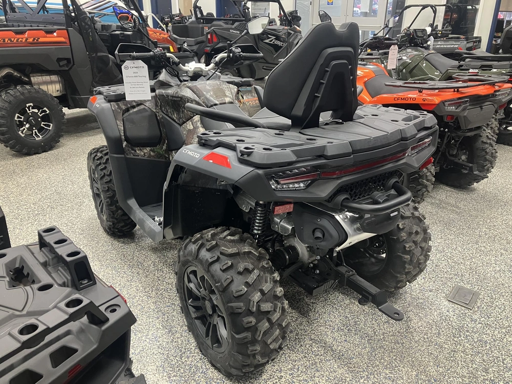 2025 Cfmoto Cforce 800 Touring alt