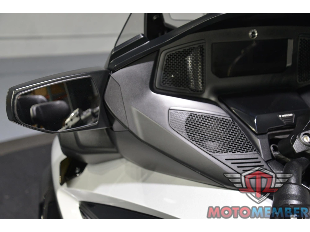 2022 Can-am Spyder Rt alt