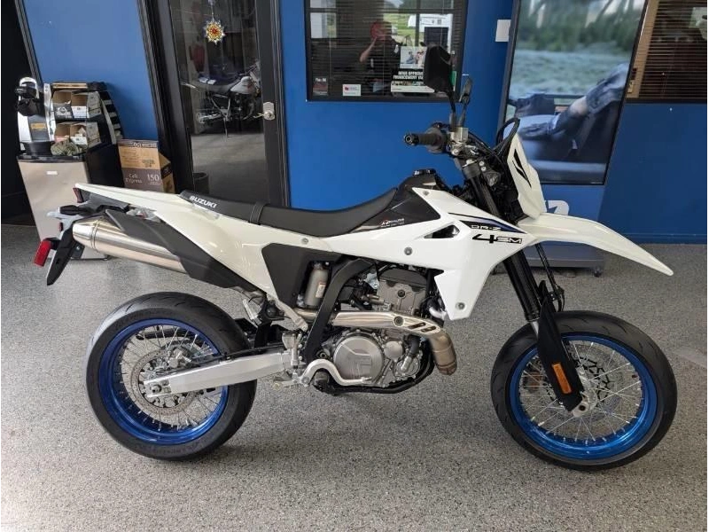 2025 Suzuki Suzuki Drz 400 Sm Super Motard alt