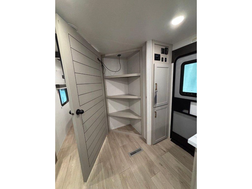 Jayco Jay Flight 265mws 2027 alt