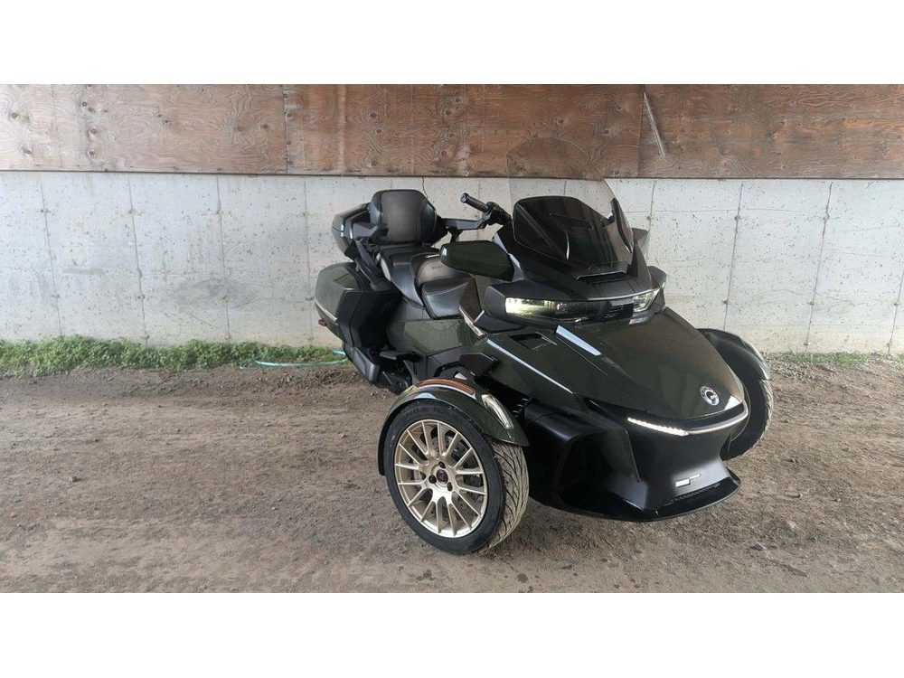 Can-am Rt Sea-to-sky Used 2023 alt