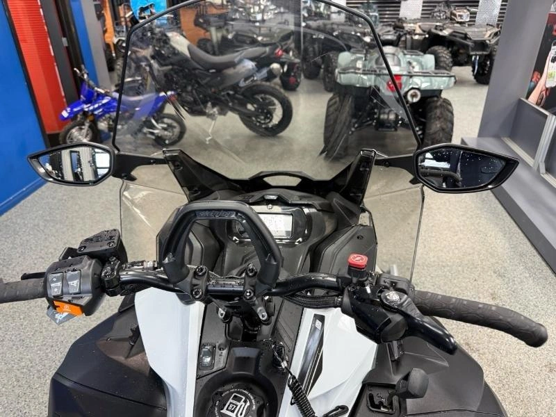2026 Ski-doo Ski Doo Skandic 900 Ace 24 alt