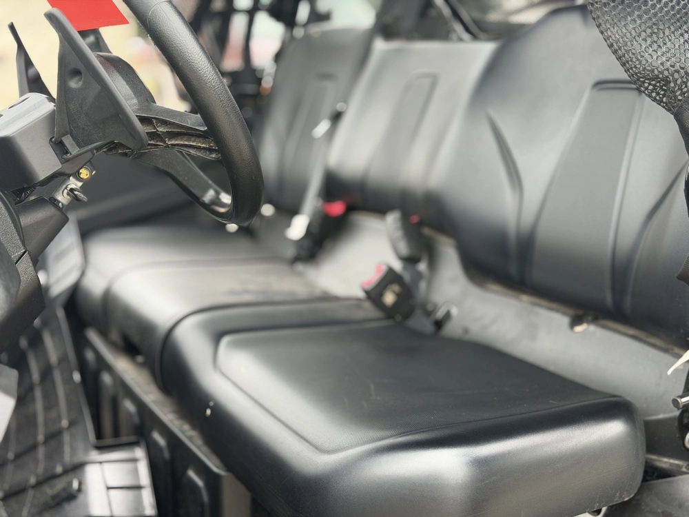 2025 Honda Pioneer 1000-5 alt