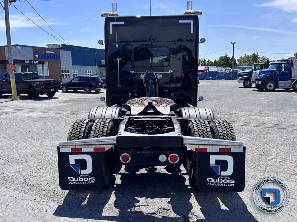 Peterbilt 389 2021 alt