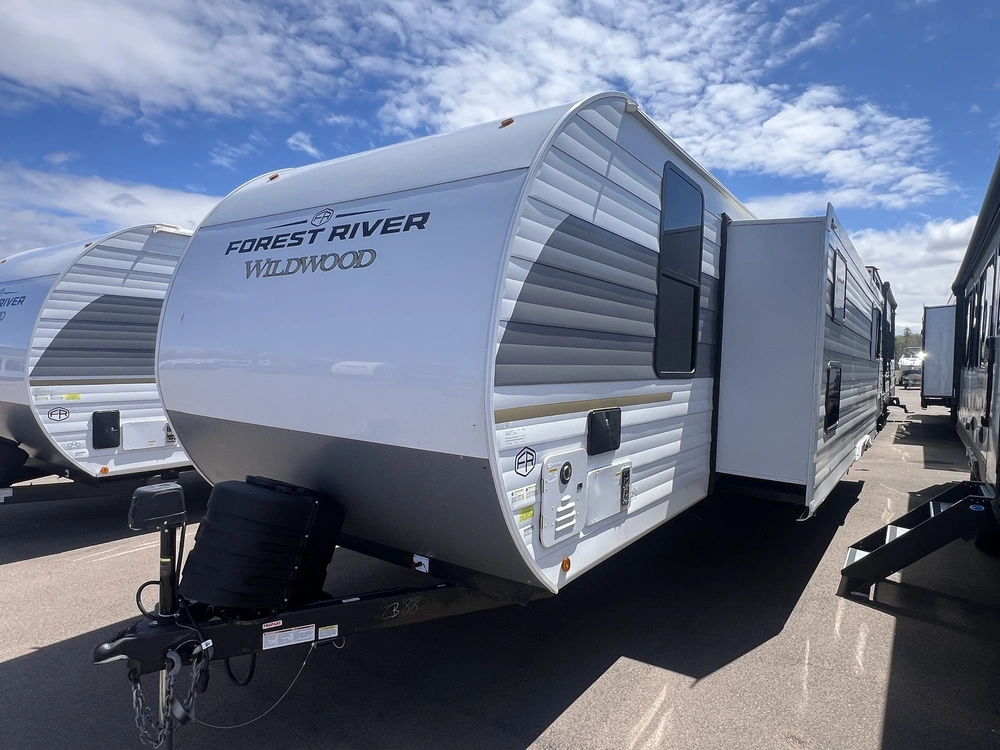 2025 Forest River Wildwood 34veranda alt
