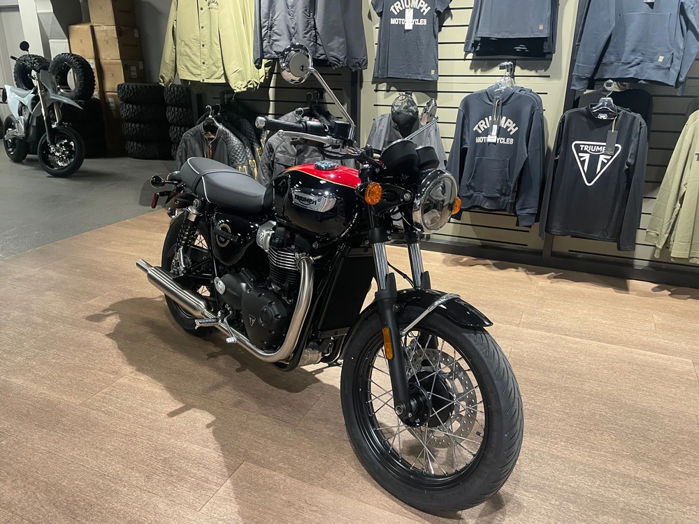 2026 Triumph Bonneville T100 - Red alt