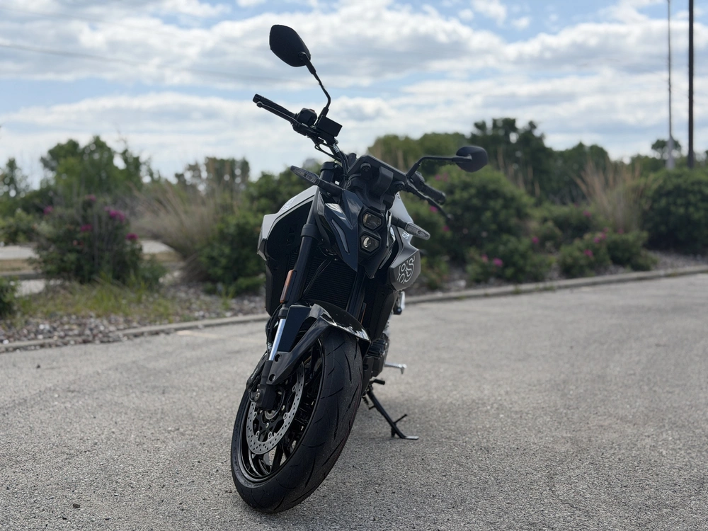 2026 Suzuki Gsx-8s alt