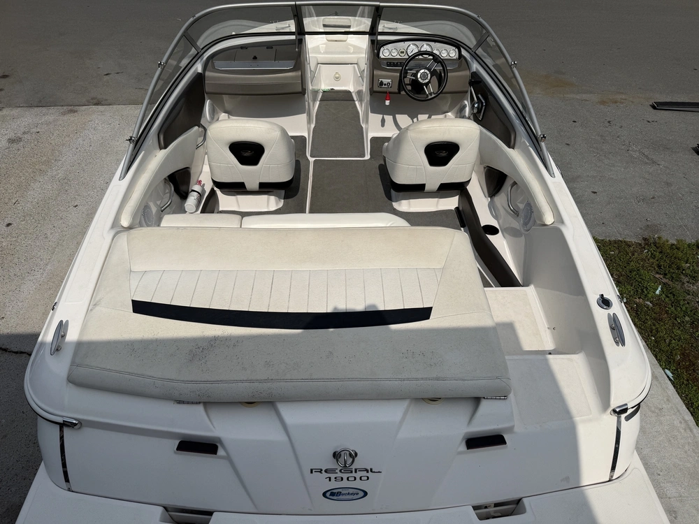 2007 Regal 1900 alt