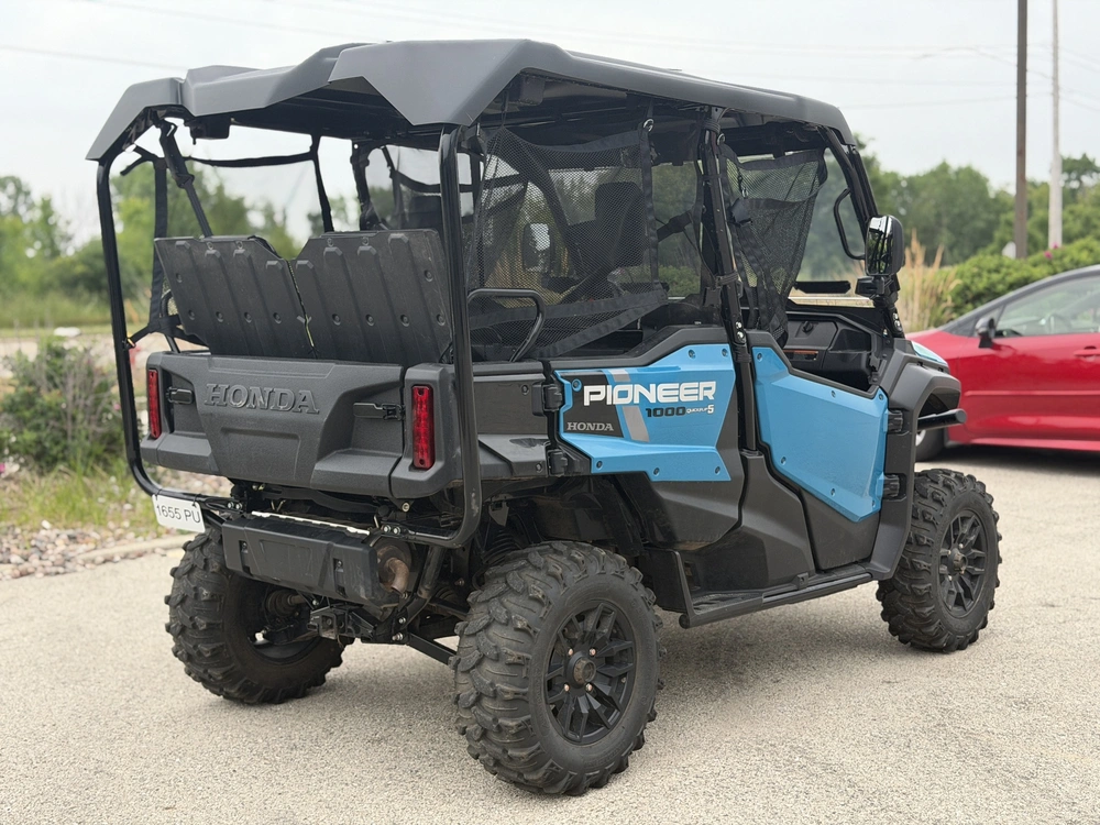 2025 Honda Pioneer 1000-5 alt