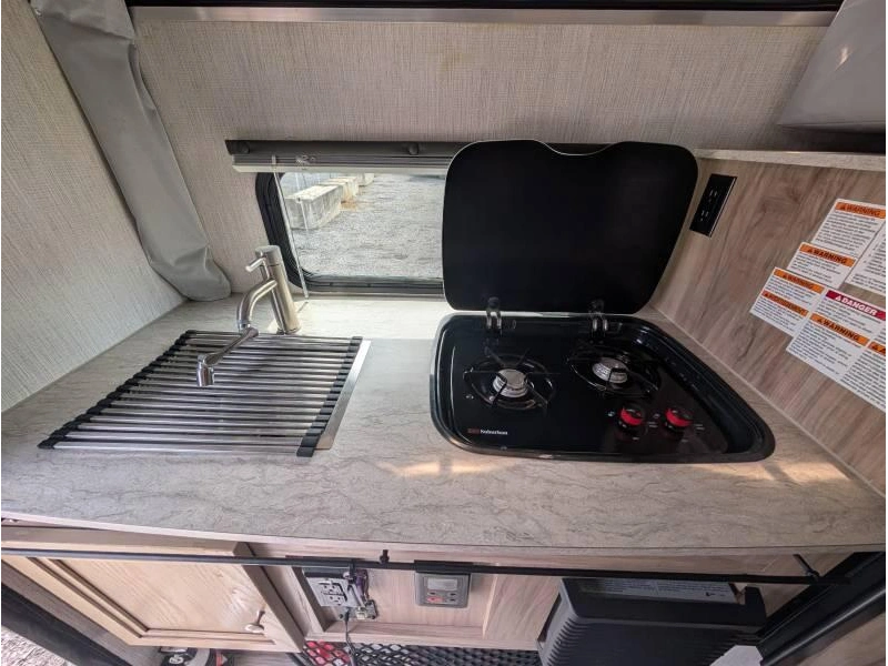 2021 Palomino Real Lite 1604 alt