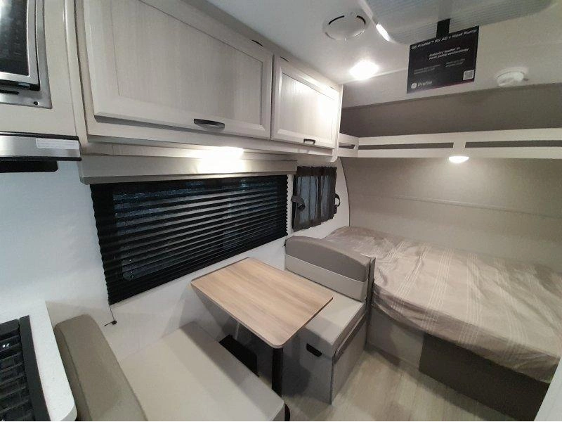 Coachmen Catalina 134rkx 2027 alt