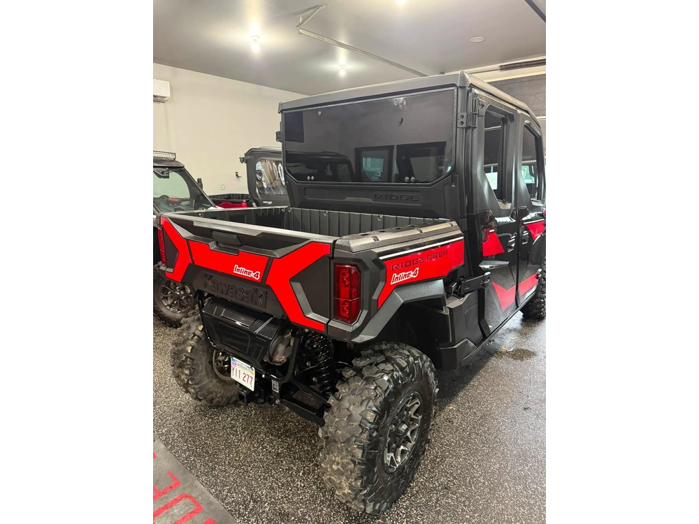 Kawasaki Ridge Creww 2025 alt