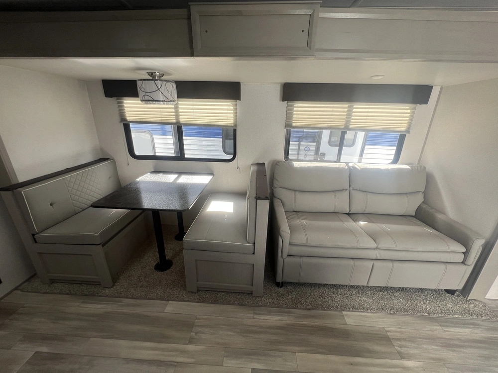 2023 Forest River Prime Time Tracer Le 260 Bhs alt