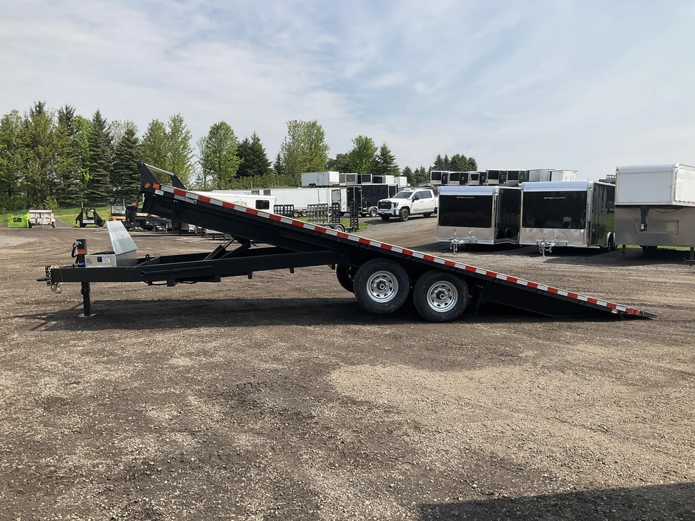 2027 Canada Trailers 8.5x24 7 Ton Hydraulic Tilt Trailer alt