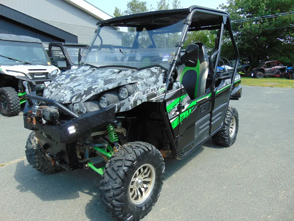 Kawasaki TERYX 2016