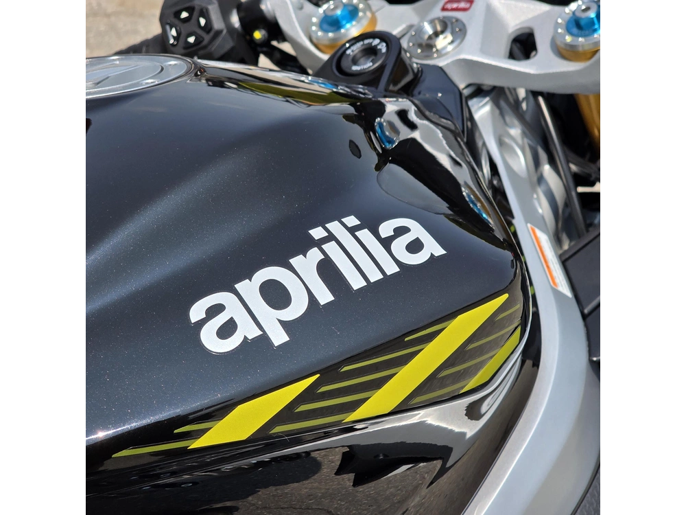 2027 Aprilia Rs 660 Factory alt