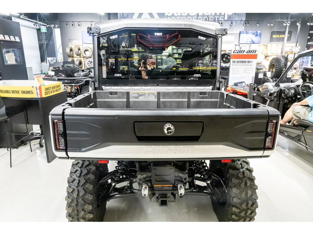 2026 Can-am Defender Ltd Hd11 8jtd alt