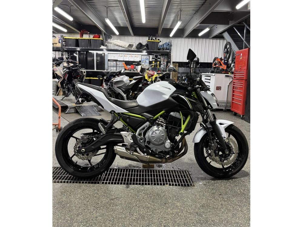 2017 Kawasaki Er650 alt