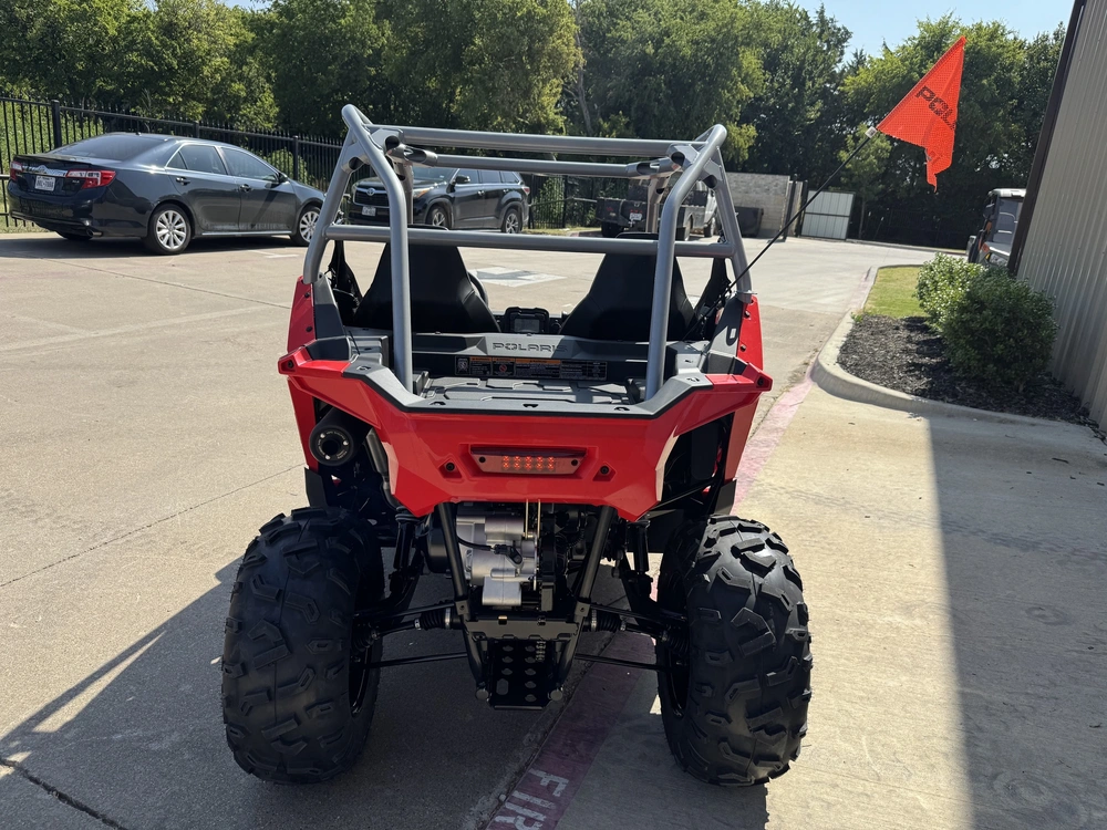 2026 Polaris Rzr 200 Efi Indy Red alt
