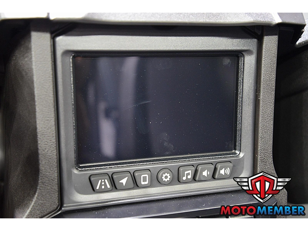 2025 Slingshot S Autodrive alt
