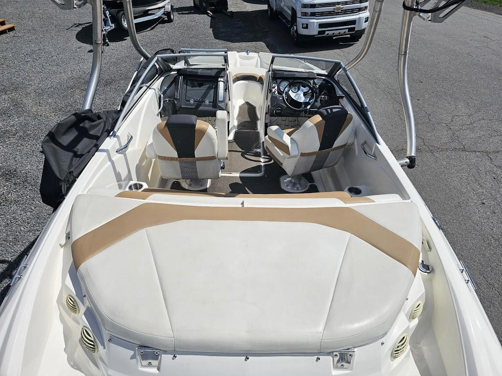 2014 Larson Lx195s alt